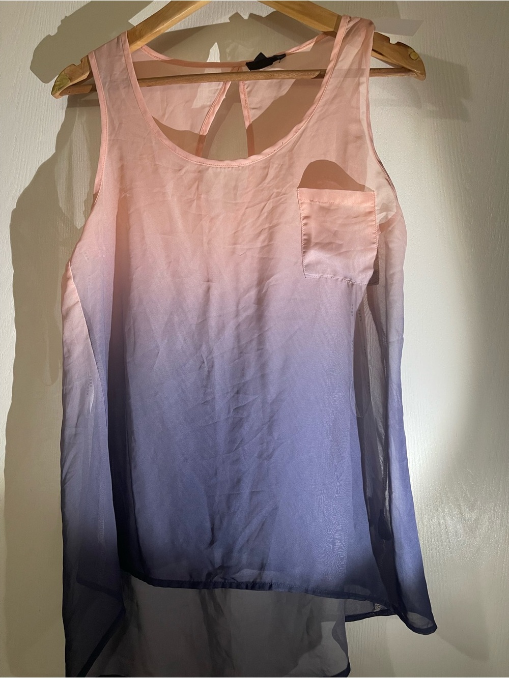 Women’s Ombre Sleeveless Chiffon Tank Top - Pink to Purple